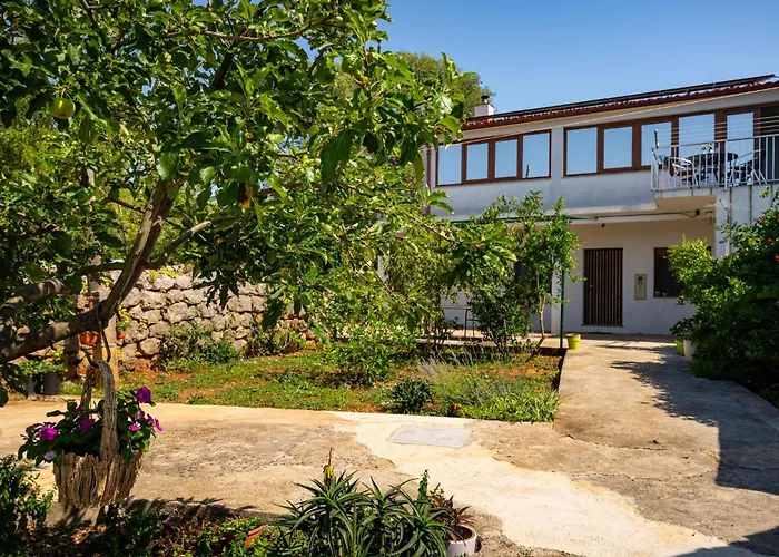 3 Bedroom Gorgeous In Apartman