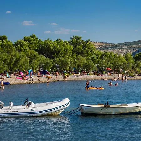 3 Bedroom Gorgeous In * Seline